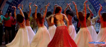 Aishwarya Rai in Kajra Re Item Songs from Bunty Aur Babli Movie