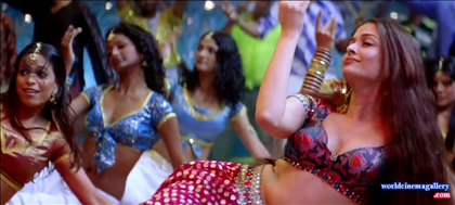 Aishwarya Rai in Kajra Re Item Songs from Bunty Aur Babli Movie