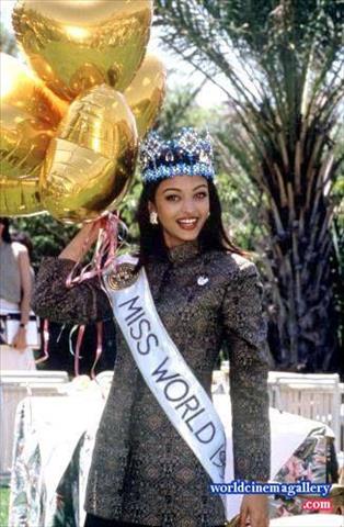 Aishwarya Rai Teen Age Stills