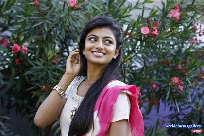 Anandhi Latest Stills