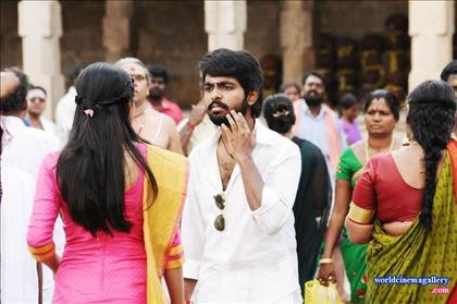 Anandhi Stills At Trisha Illana Nayanthara