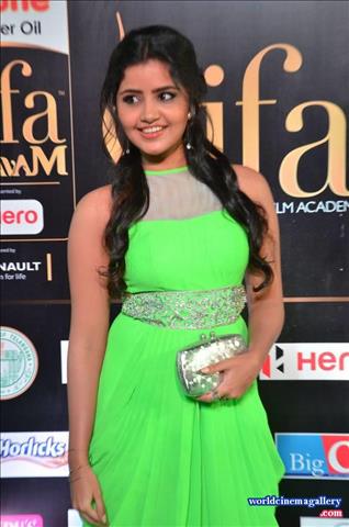 Anupama Stills At IIFA Utsavam Awards 2017