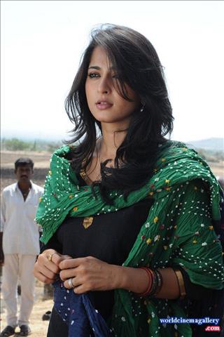 Anushka shetty Hot Stills