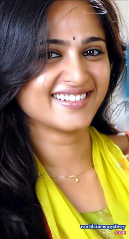 Anushka shetty Hot Stills