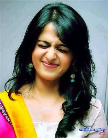 Anushka shetty Hot Stills