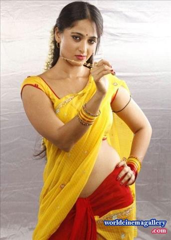 Anushka Yellow Saree in Jeevana Vedam