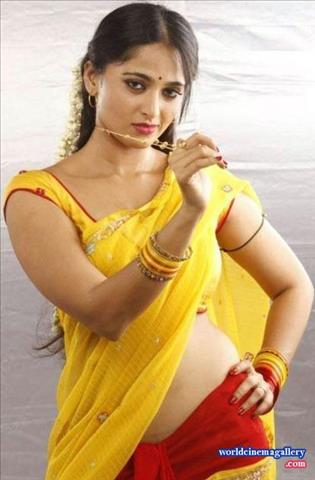 Anushka Yellow Saree in Jeevana Vedam