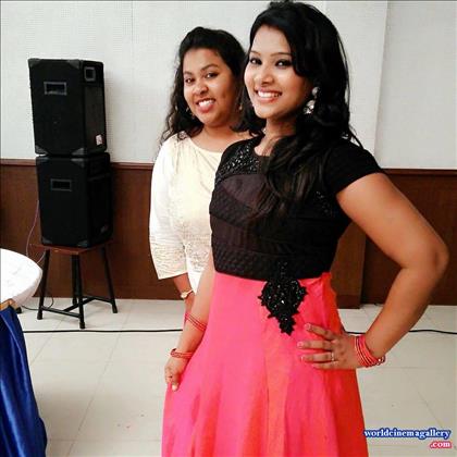 Dhivya Dhuraisamy TV anchor