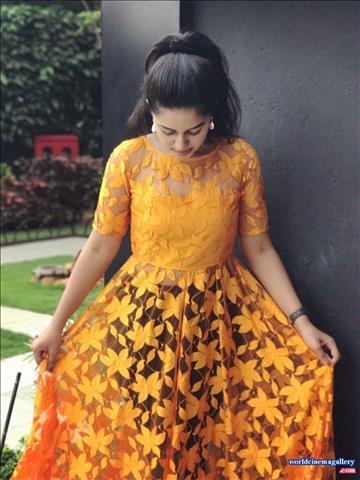 Mirnalini Latest Stills