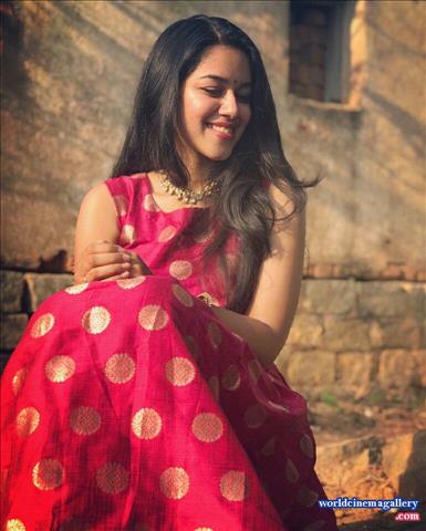 Mirnalini Latest Stills