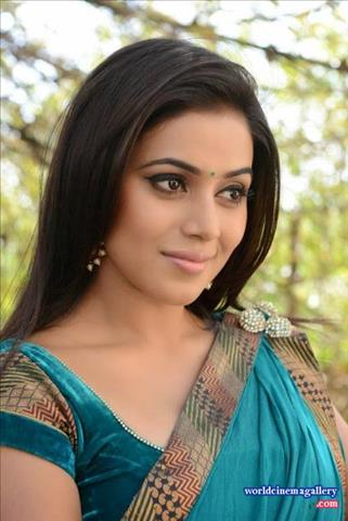Poorna Stills in Blue Saree