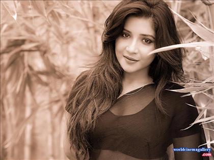 Sakshi Agarwal Hot Bikini Stills