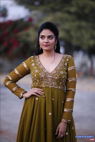 Sreemukhi