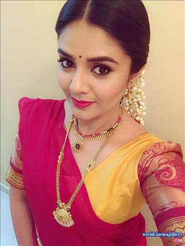 Sreemukhi Images