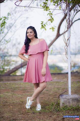 Sreemukhi Latest PhotoShoot Stills