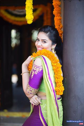 Sreemukhi Latest PhotoShoot Stills