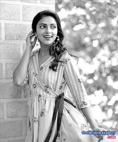 Amala Paul Stills At Bhaskar Oru Rascal Movie Promotion 