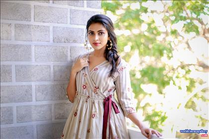 Amala Paul Stills At Bhaskar Oru Rascal Movie Promotion 