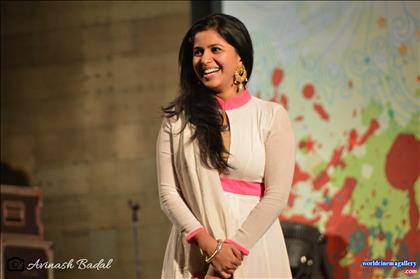 Anchor Anu Shree Stills