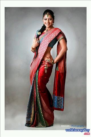 Anchor Anu Shree Stills