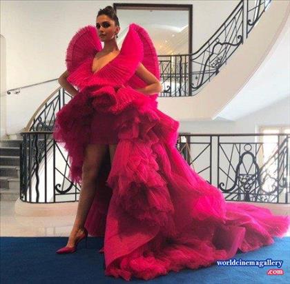 Deepika Padukone Stills At Cannes Film Festival 2018