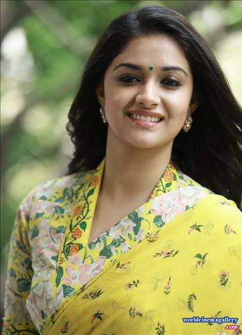 Keerthy Suresh Stills At Nadigaiyar Thilagam Movie