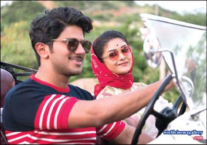 Keerthy Suresh Stills in Nadigaiyar Thilagam Movie