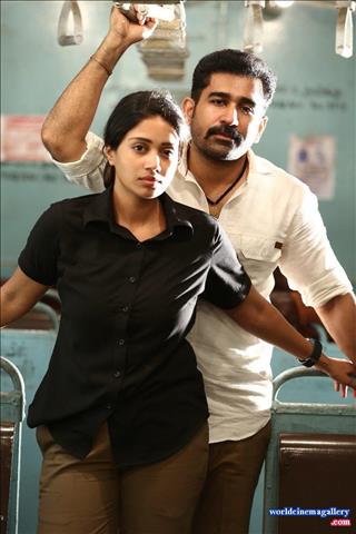 Nivetha Pethuraj Photoshoot Stills - World Cinema Gallery