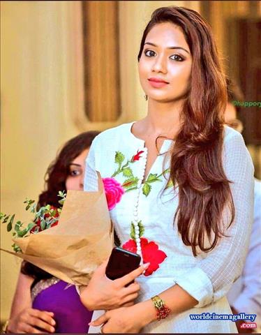Nivetha Pethuraj Photoshoot Stills - World Cinema Gallery