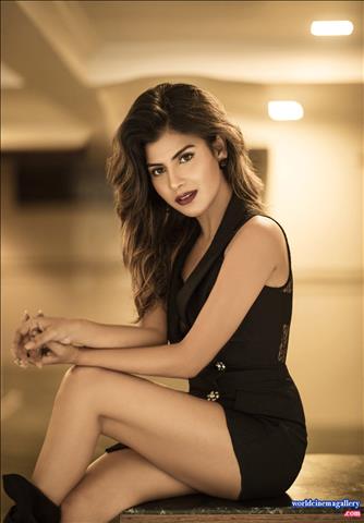 Rachel white Hot Stills