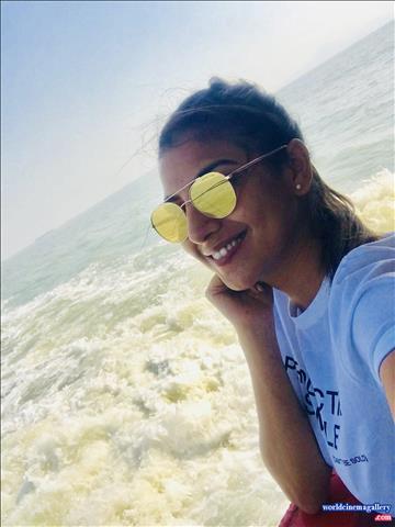 Rachel white Sexy Stills