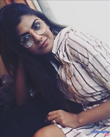 Rachel white Sexy Stills