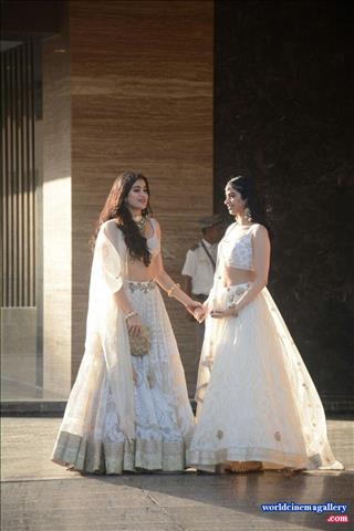 Sonam Kapoor Marriage Photos