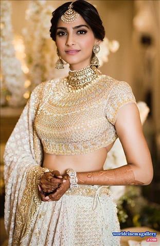 Sonam Kapoor Marriage Photos