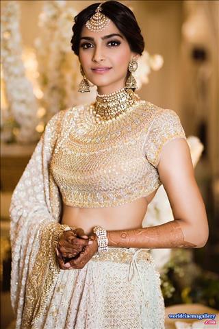 Sonam Kapoor Marriage Photos