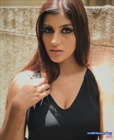 Yashika Aannand Sexy Stills