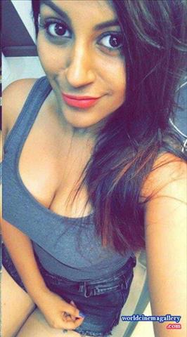 Yashika Aannand Stills At Iruttu Arayil Murattu Kuthu Movie