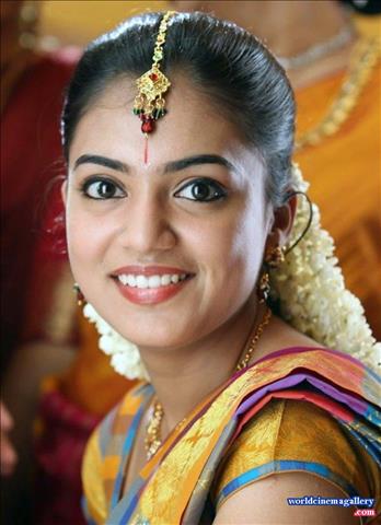 Actress in Saree Stills