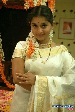 Actress in Saree Stills