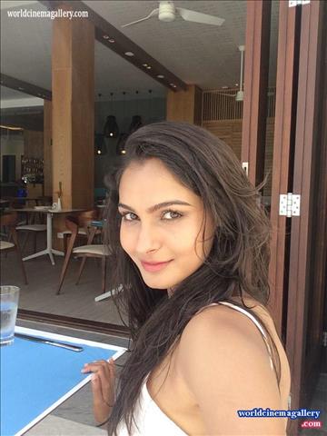 Andrea Jeremiah Hot Stills
