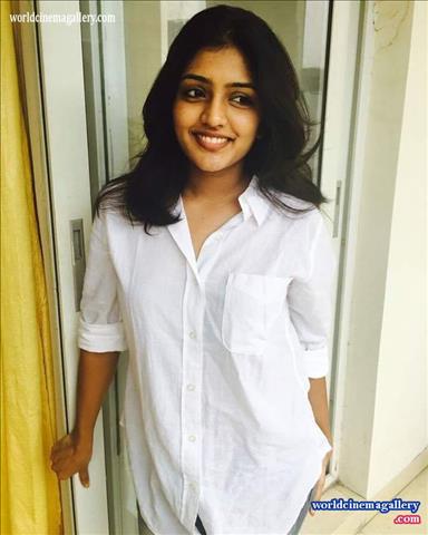 Eesha Rebba Hot