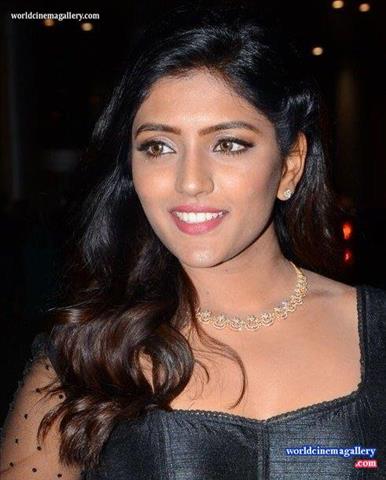 Eesha Rebba Stills At Jio Filmfare Awards 2018