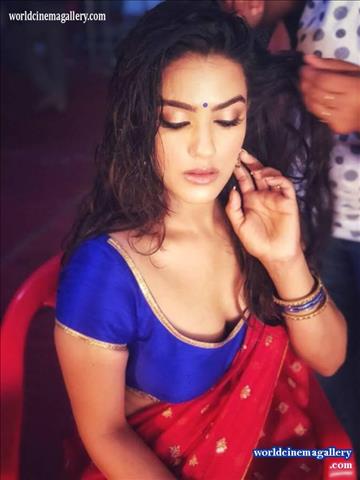 Kavya Thapar Latest Stills - World Cinema Gallery