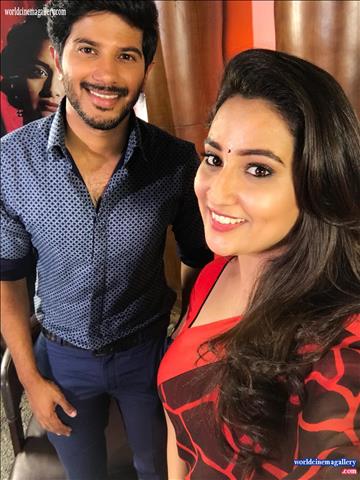 Manjusha Anchor Stills At Mahanati Event