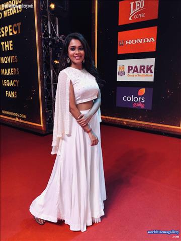 Nayanthara Stills At Behindwoods Gold Medals 2018