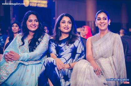 Nayanthara Stills At Behindwoods Gold Medals 2018