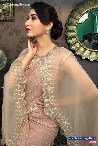 Tamanna Bhatia Hot Stills in Salsa Dance Song At Naa Nuvve Movie