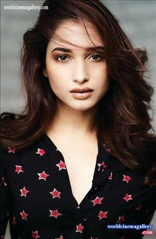 Tamanna Bhatia Hot WorkOut Stills