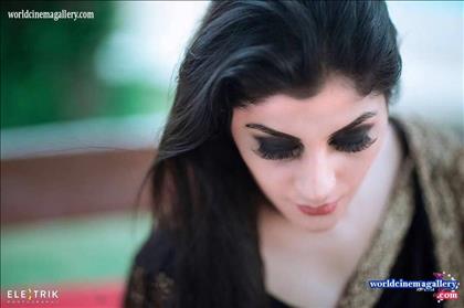 Yashika Anand Hot Stills