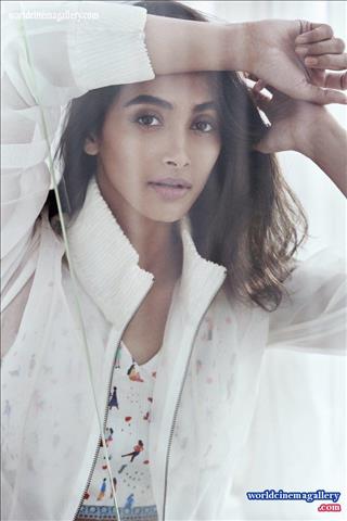 Pooja Hegde Latest Photoshoot